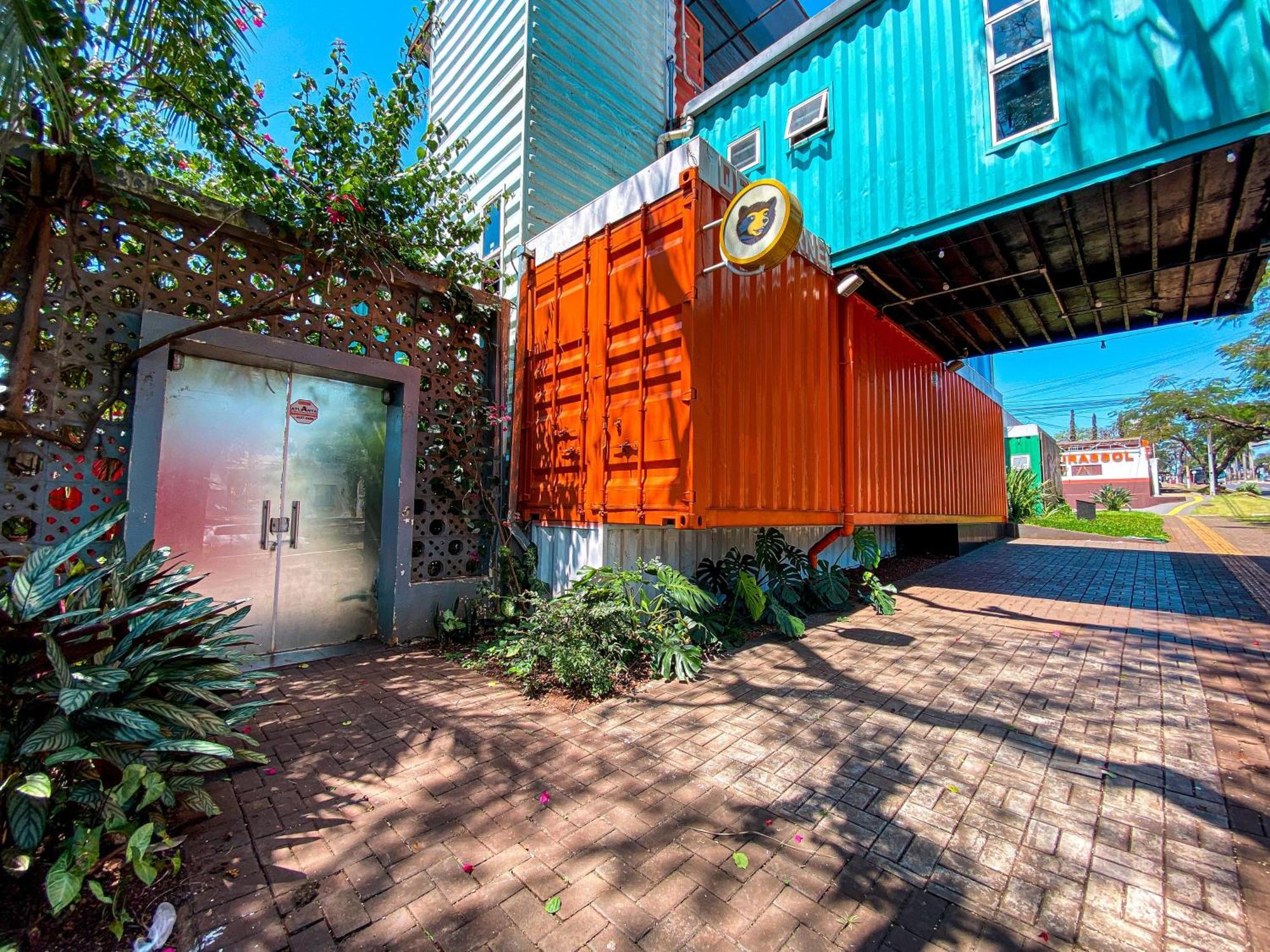 Tetris Container Hostel Foz do Iguacu Ngoại thất bức ảnh